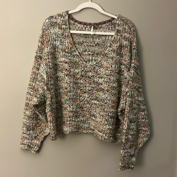 Free People v neck sweater - Picture 1 of 6